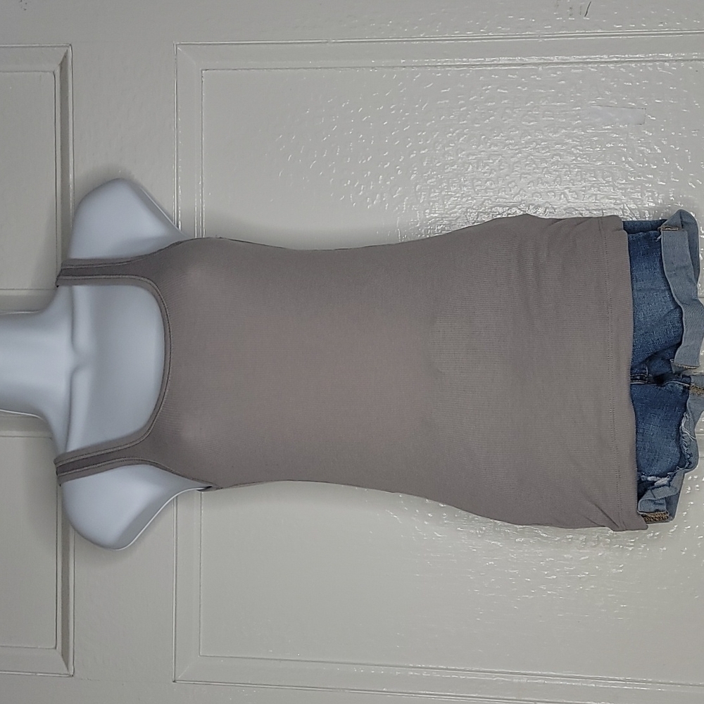 Women's grey ribbed tank top sz small
